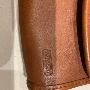 Coach coin wallet